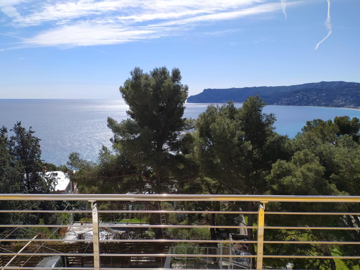 Residenza Ginepri 69 Διαμέρισμα Bergeggi Εξωτερικό φωτογραφία